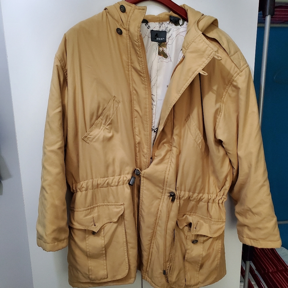 Mustard yellow jacket size M